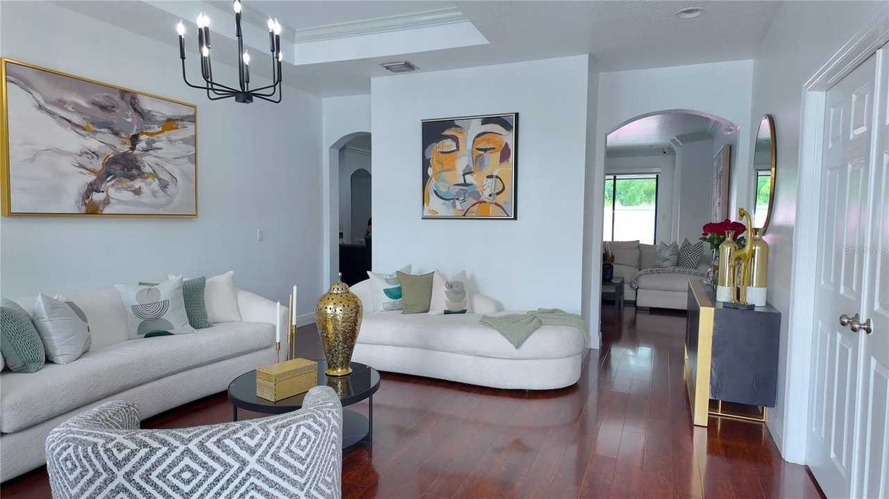 4882 Larkenheath Drive - Photo 4 of 27