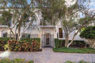 300 Beach Dr Ne #305 - Photo 1 of 1