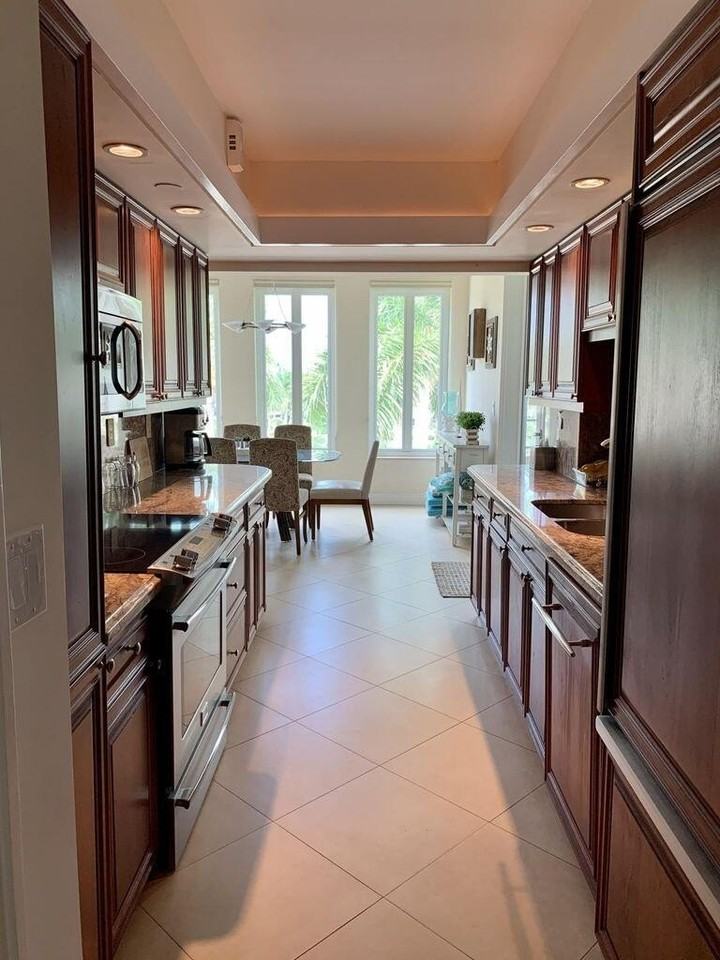 100 SE 5th Ph17 Avenue SE #PH17 - Photo 7 of 22