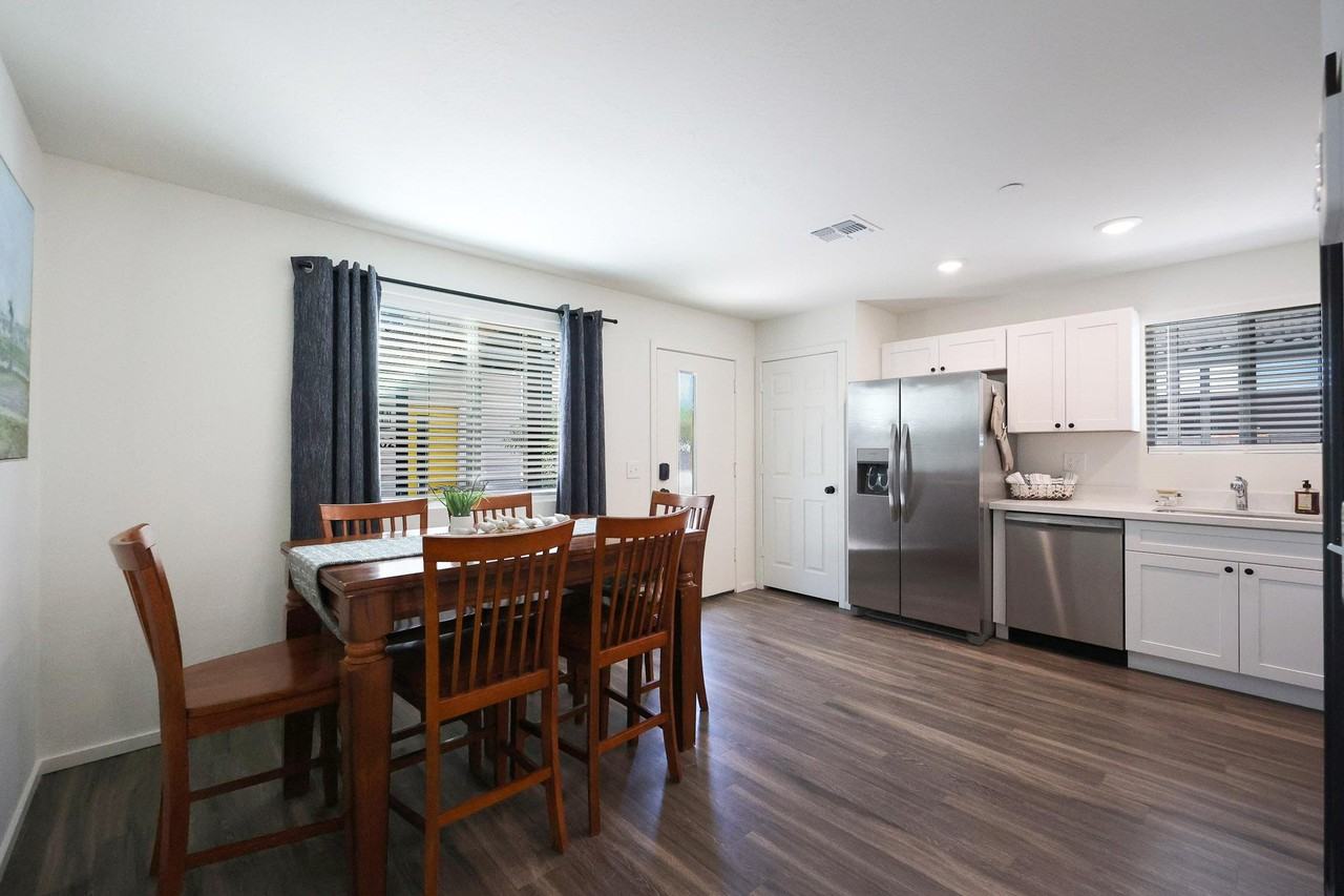 W State Ave - Photo 4 of 12