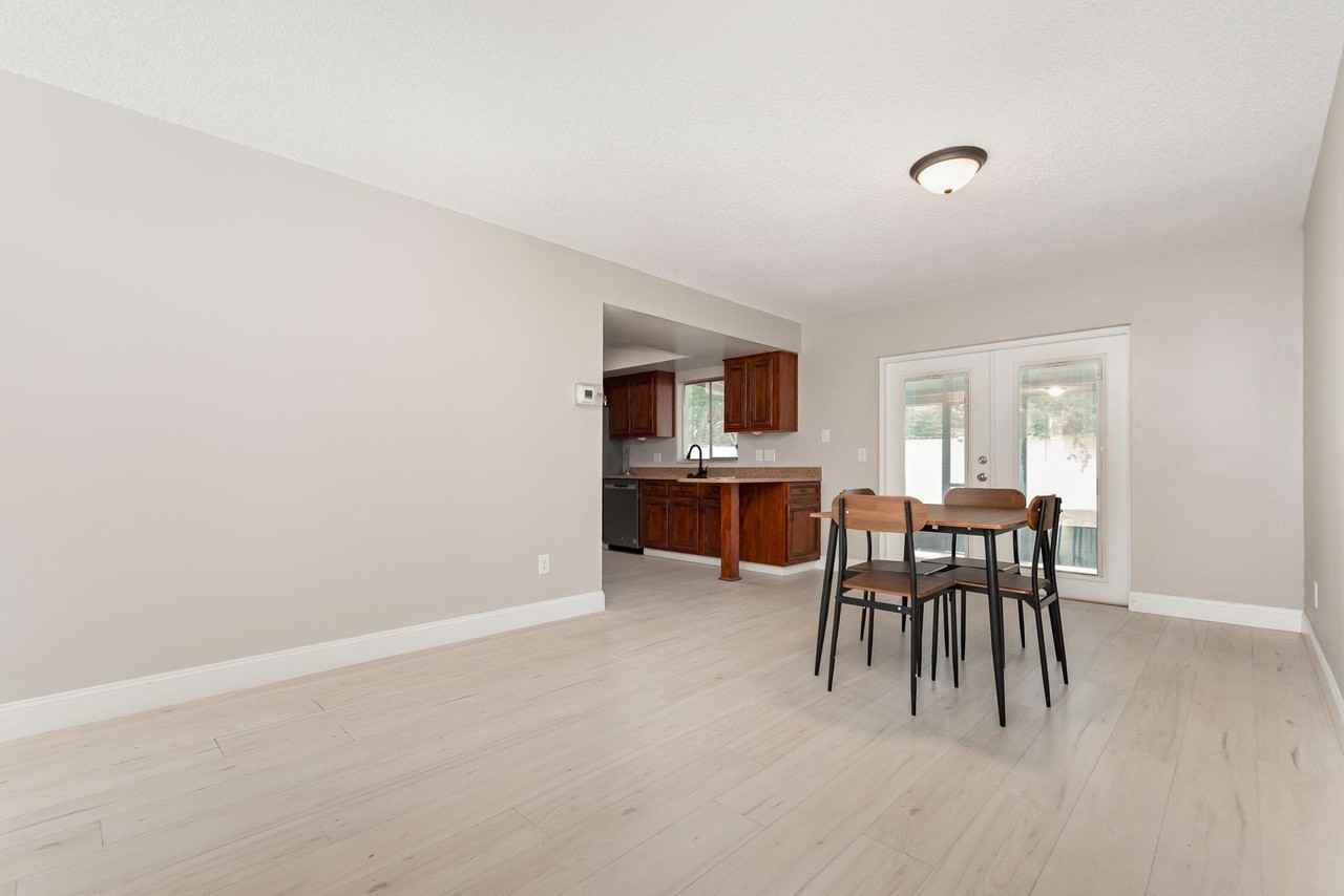 Weathersfield Ave - Photo 4 of 12