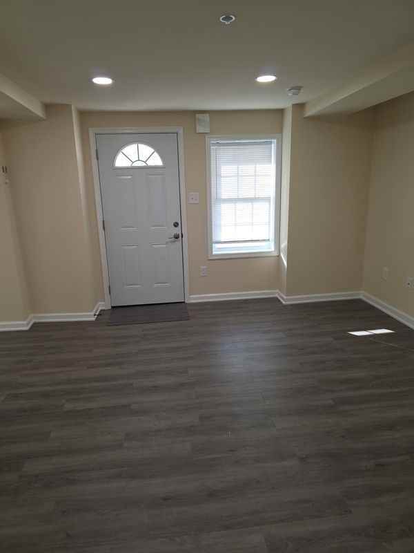 225 Pemberton Rd - Photo 3 of 11