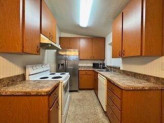 4545 Abbott Ave - Photo 3 of 17