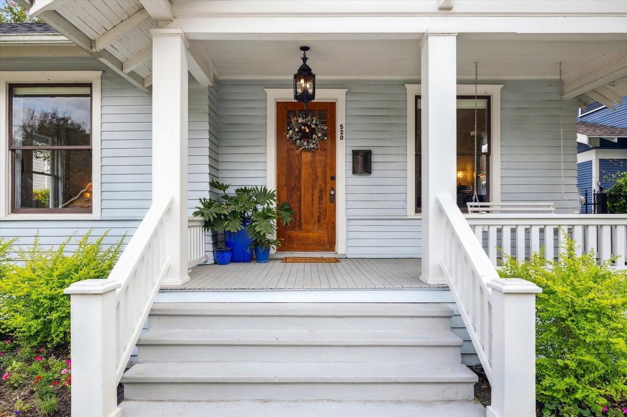 520 Teetshorn St - Photo 3 of 29