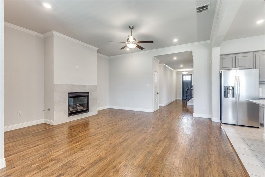 209 Allegheny Dr - Photo 2 of 25