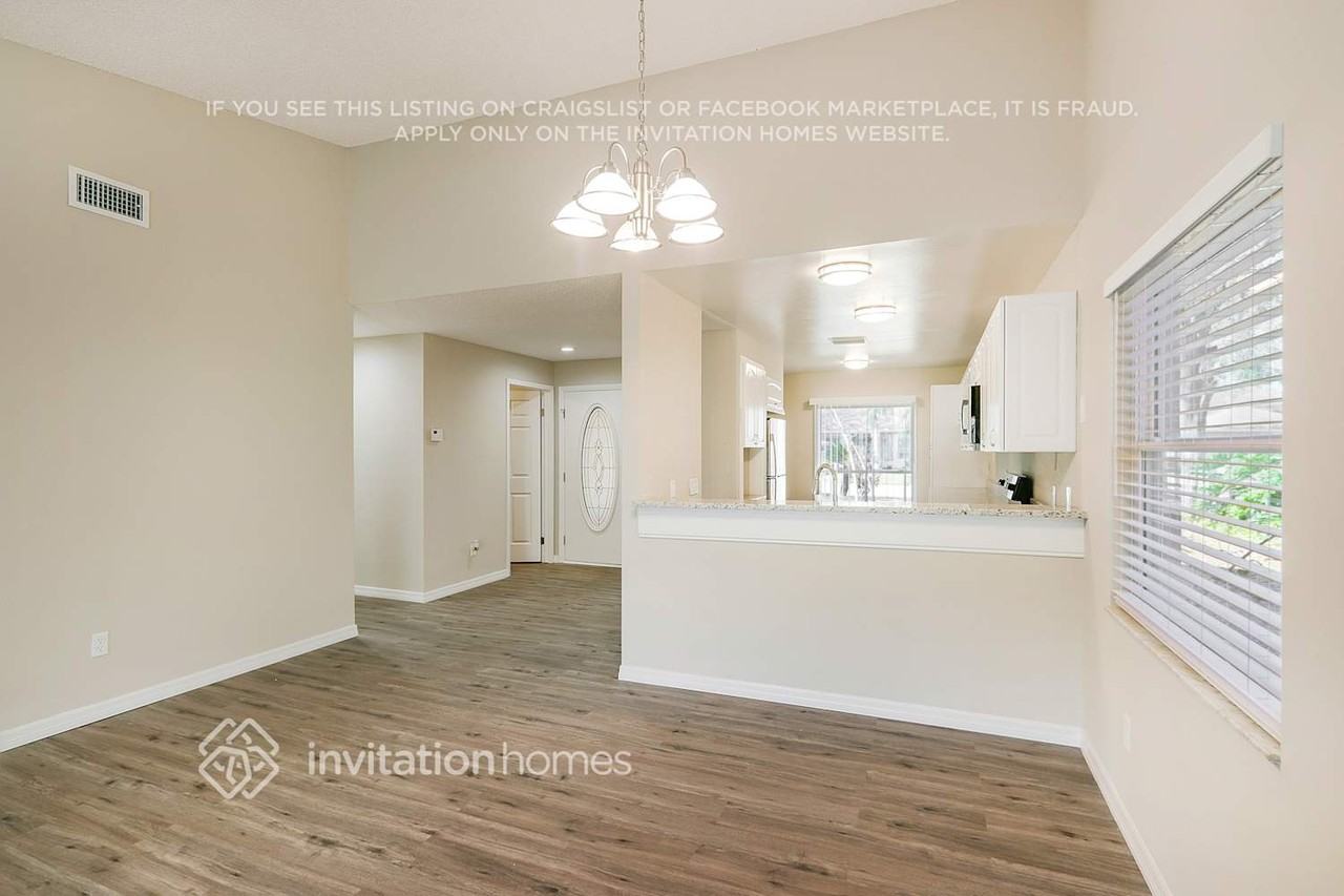 1600 Cobbler Dr - Photo 4 of 30