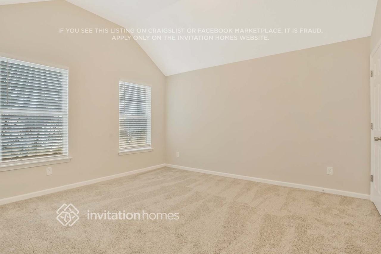 2736 Live Oak Trl - Photo 5 of 11