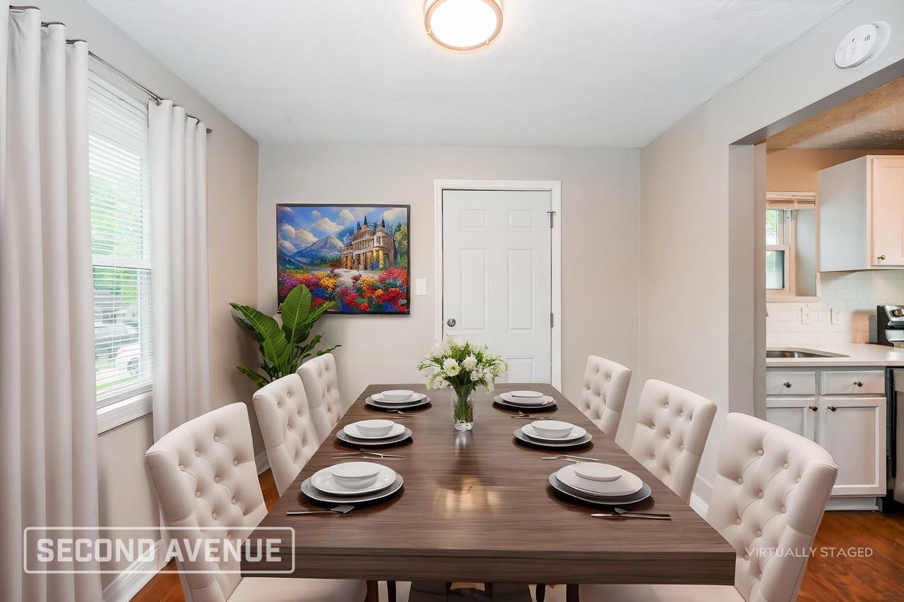 5589 Raceview Ave - Photo 7 of 25