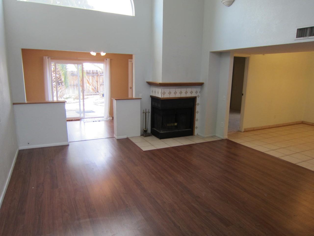 8637 N Siriga Way - Photo 2 of 13