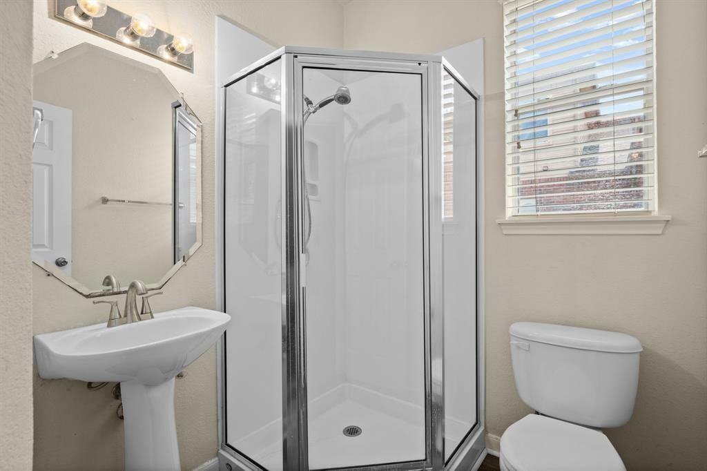 717 Adler Falls Ln - Photo 6 of 29