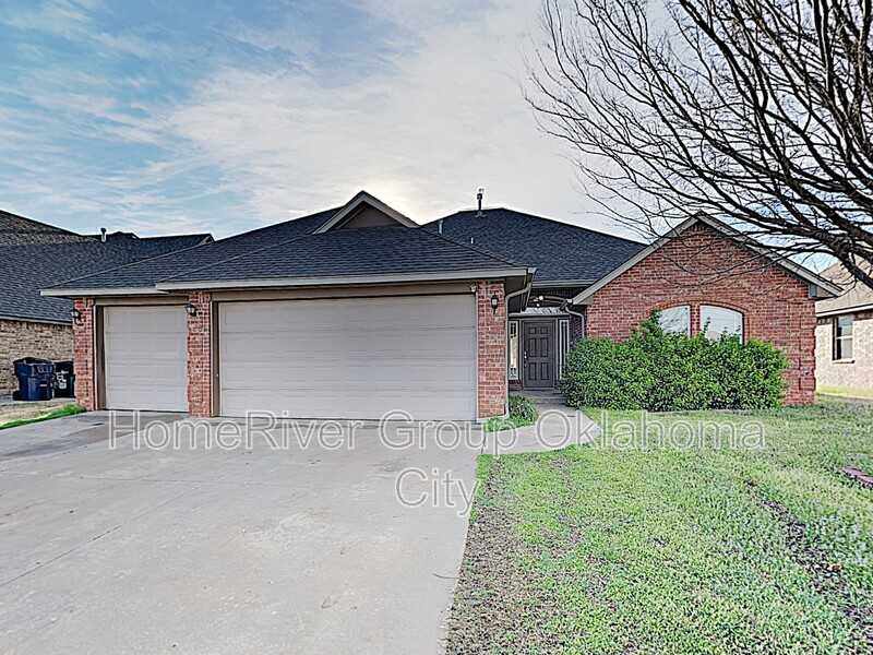 2708 Busheywood Dr - Photo 2 of 23