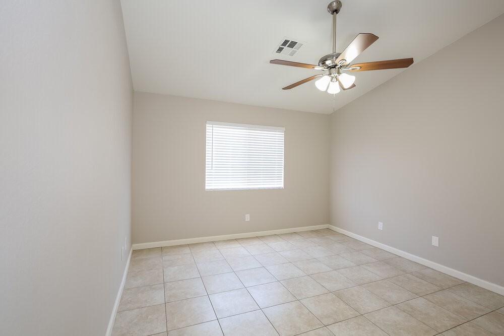 913 Baritone Way - Photo 7 of 16