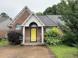featured image of 1744 Camille Way