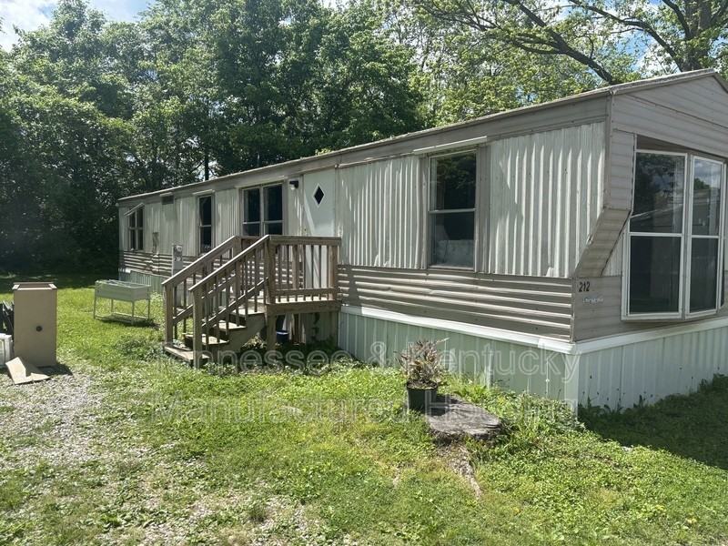 212 Eller Dr - Photo 2 of 7