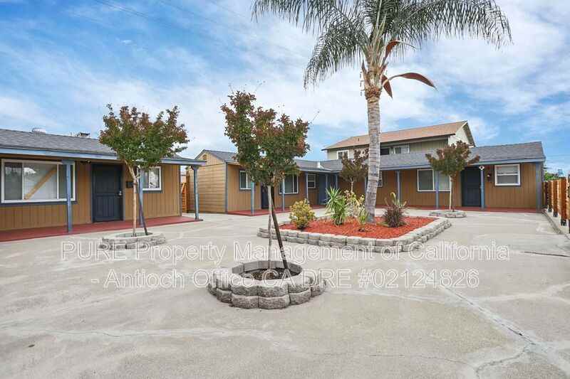 312 W Tregallas Rd #1 - Photo 2 of 18