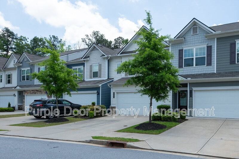 111 Grant Dr - Photo 3 of 25