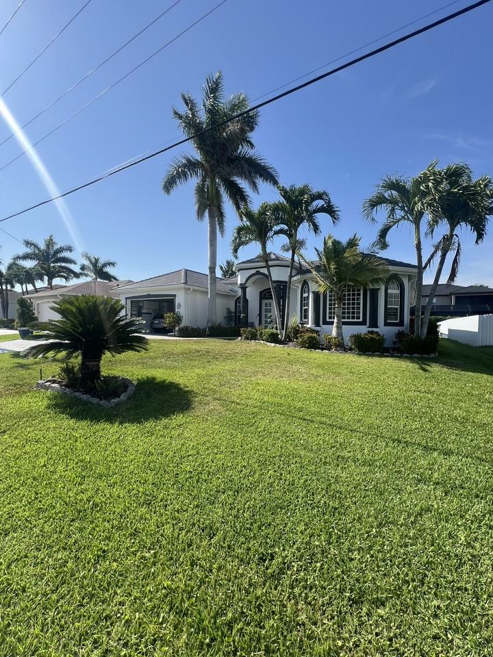 2821 Gleason Parkway - Photo 2 of 61