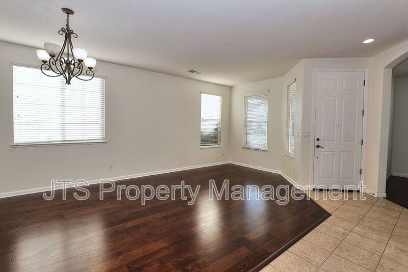 5441 Mossy Stone Way - Photo 7 of 50