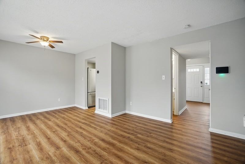 909 Westwind Pl - Photo 6 of 26