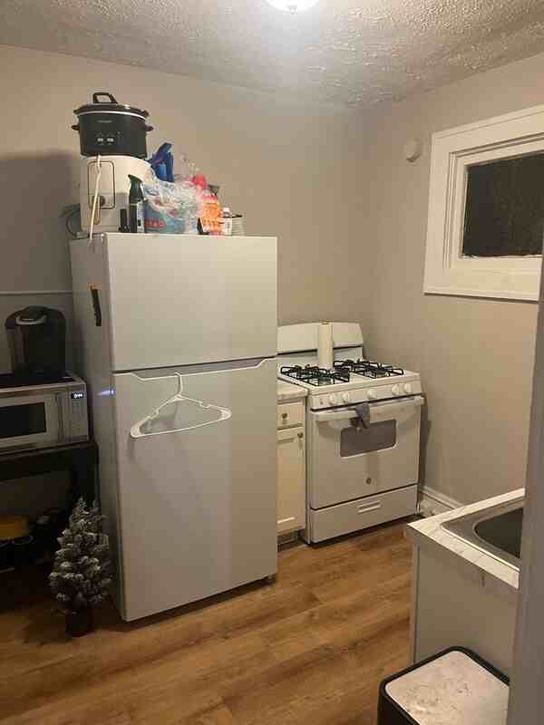 44 Genesee St #6 - Photo 6 of 9