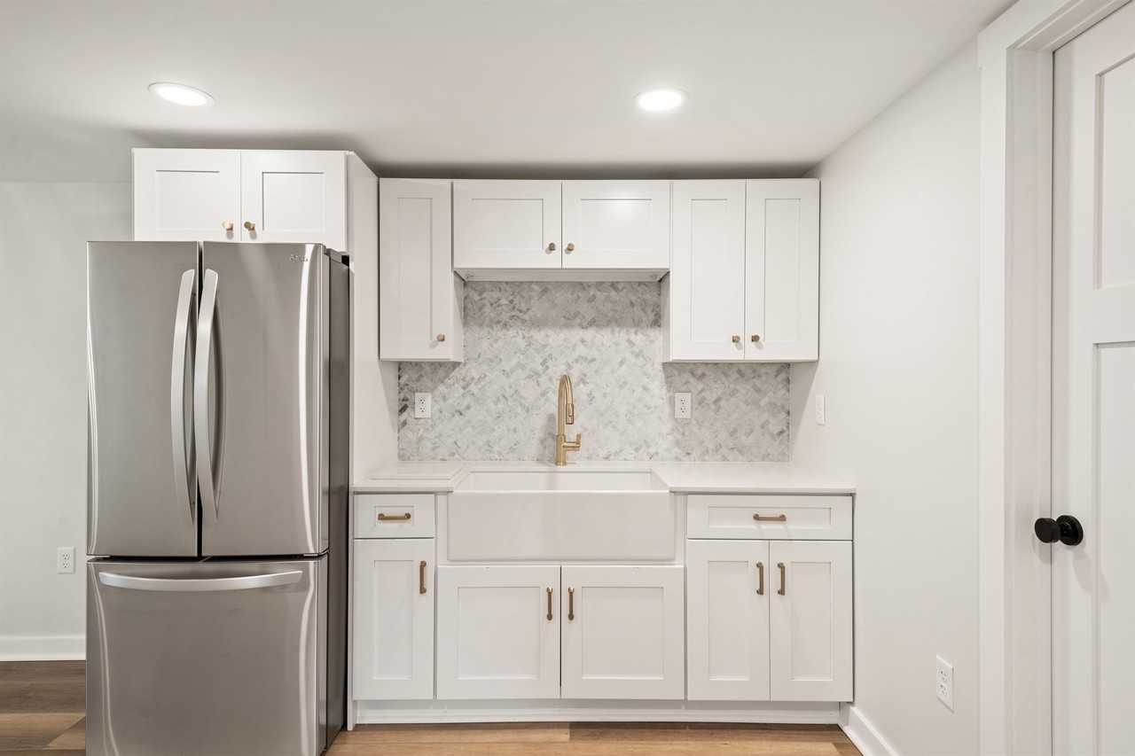 10 -14 South Decatur Street - Photo 5 of 18