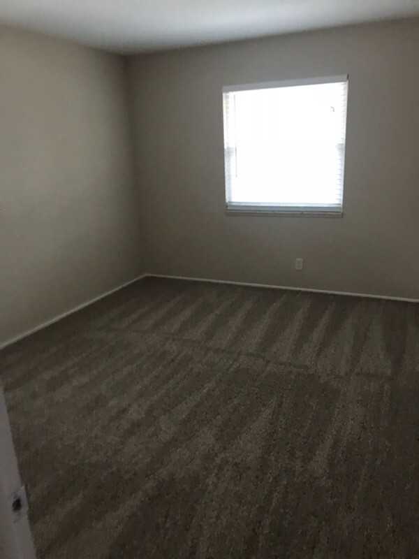 Franklin Property - Photo 3 of 14