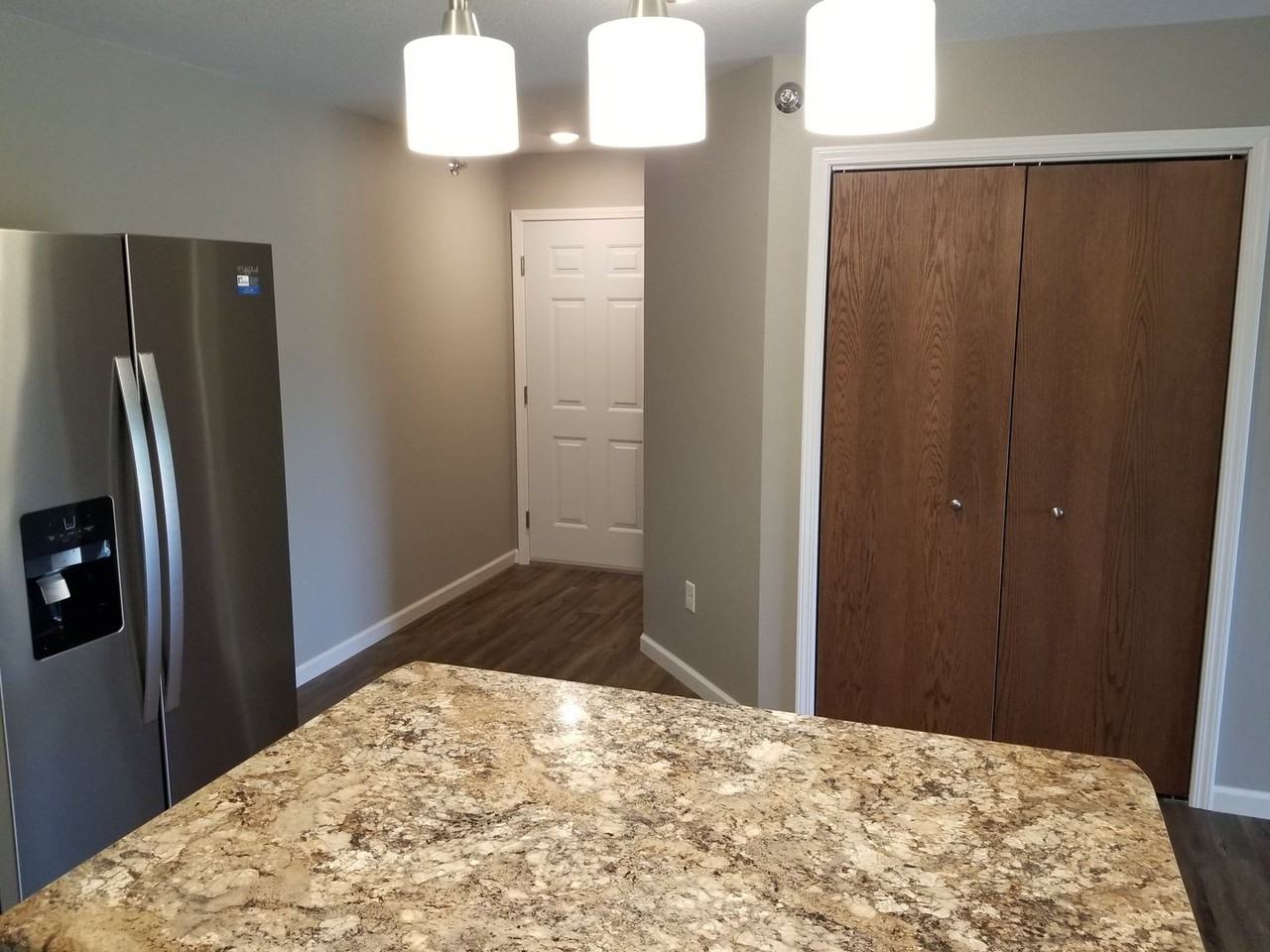 The Overlook Apartments - Photo 3 of 31