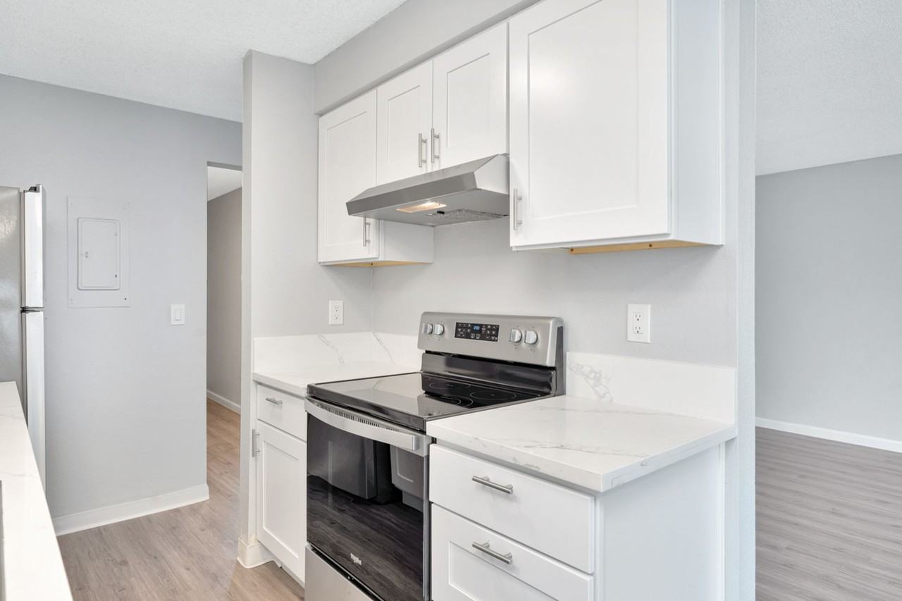 Tyee Apartments - Photo 7 of 50