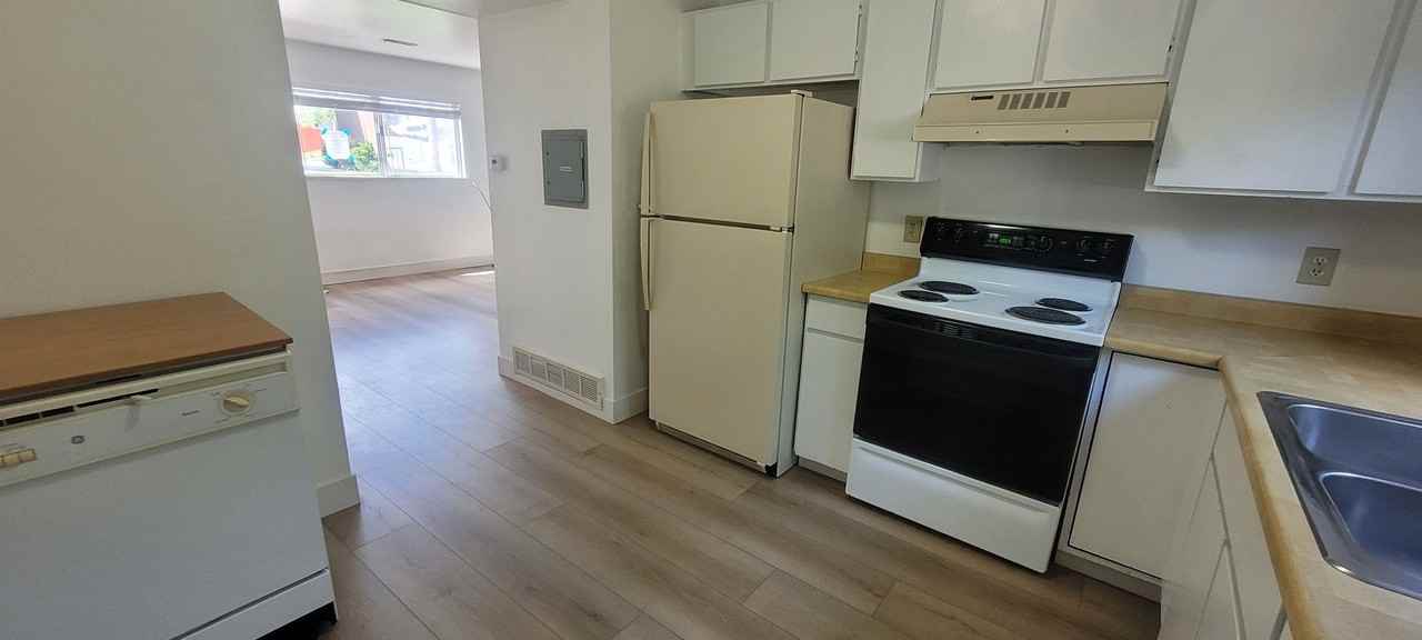 627 N 600 W #10 - Photo 5 of 9