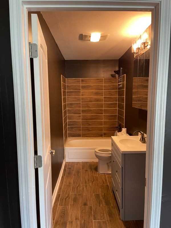 1555 Swan Ave - Photo 5 of 7