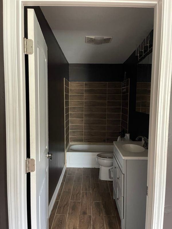 1555 Swan Ave - Photo 7 of 7