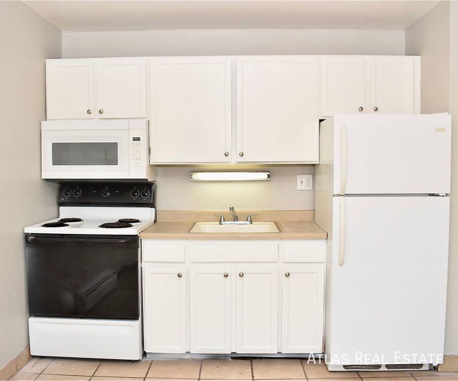 1726 Clemson Drive - Photo 3 of 11