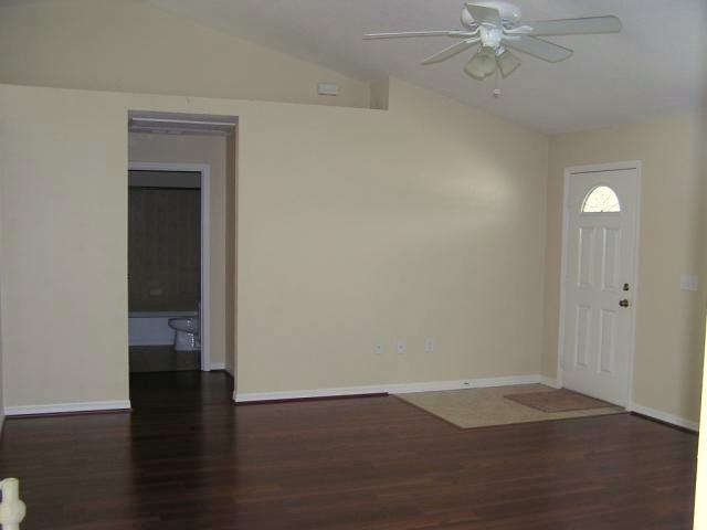 725 Palmetto Ave - Photo 2 of 6