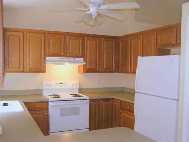 725 Palmetto Ave - Photo 3 of 6