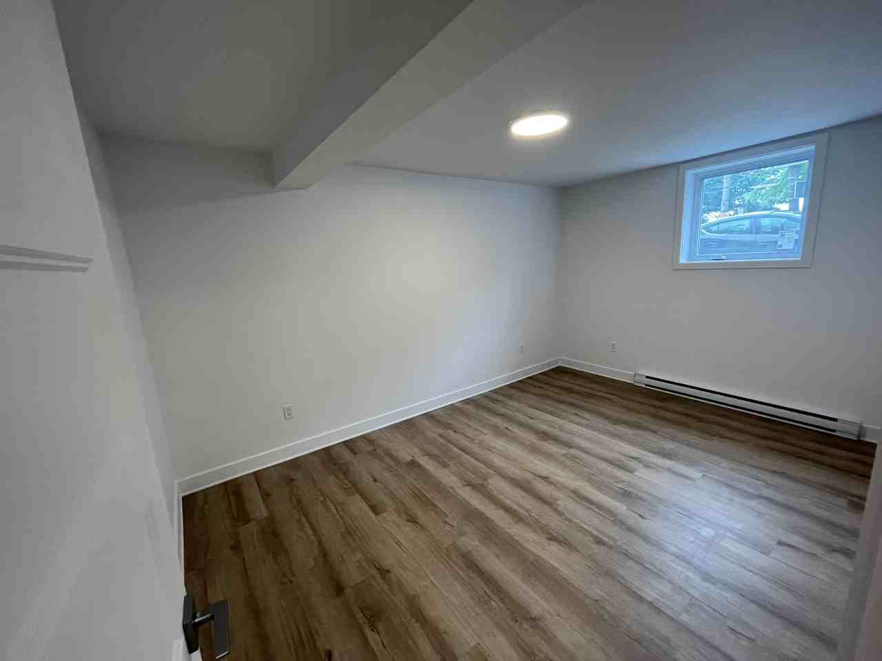 495 Rue Provost - Photo 3 of 13