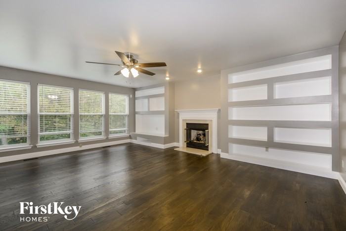 1016 Scenic Oaks Ct - Photo 2 of 15