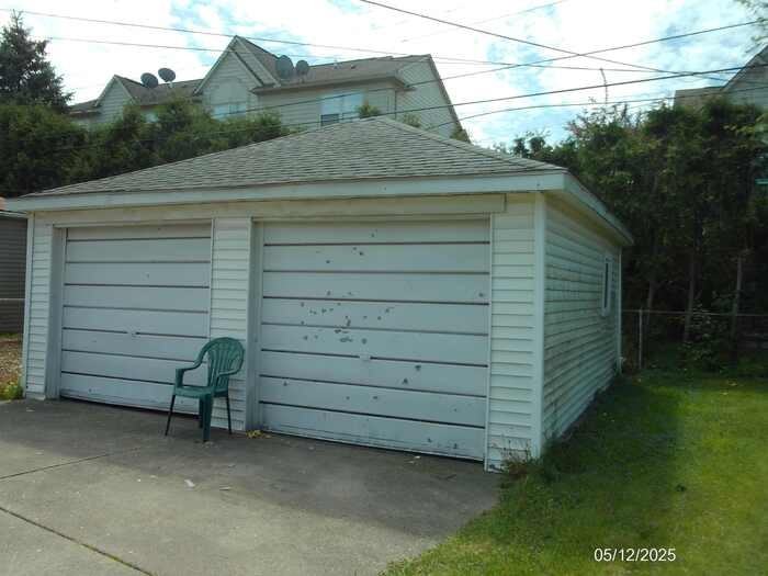 4861 Korte St - Photo 3 of 16