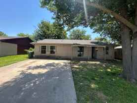 402 Nickens Rd - Photo 1 of 1