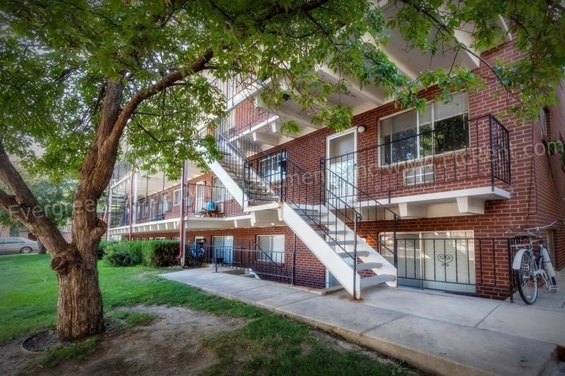 1109 Alford Fort Collins, CO - Photo 2 of 17