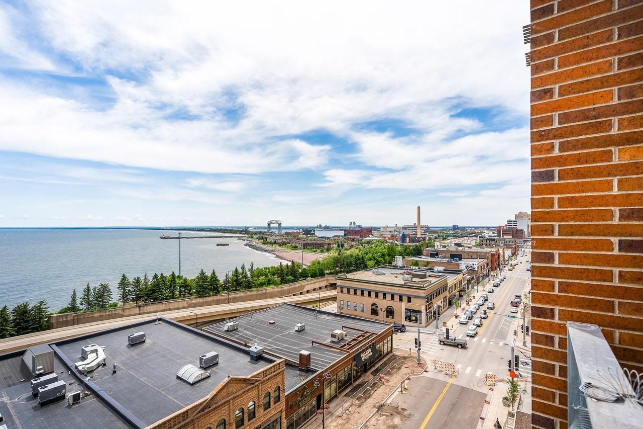 311 E Superior St #902 - Photo 2 of 20