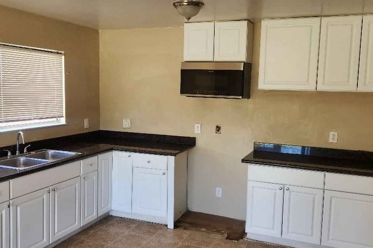 3436 Gates Way #NA - Photo 3 of 6