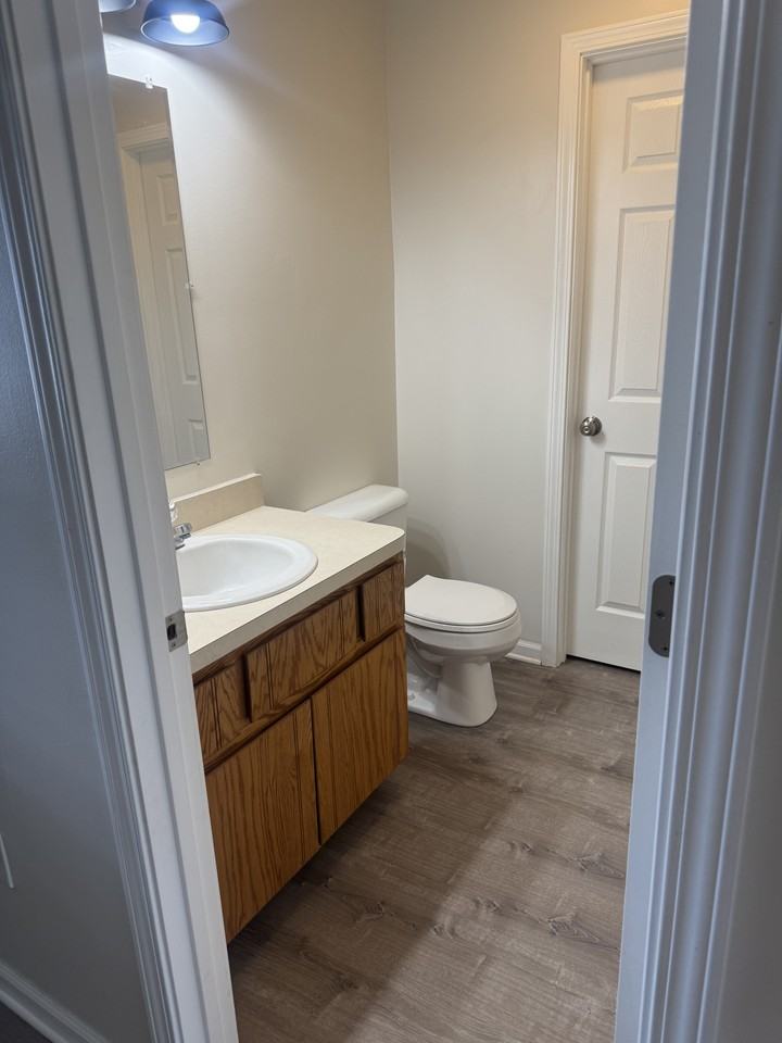2364 Cherry Tree Ln #NA - Photo 7 of 8