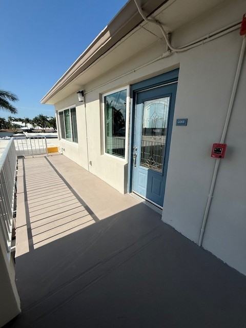 1943 Northeast 6th Court - Photo 3 of 24