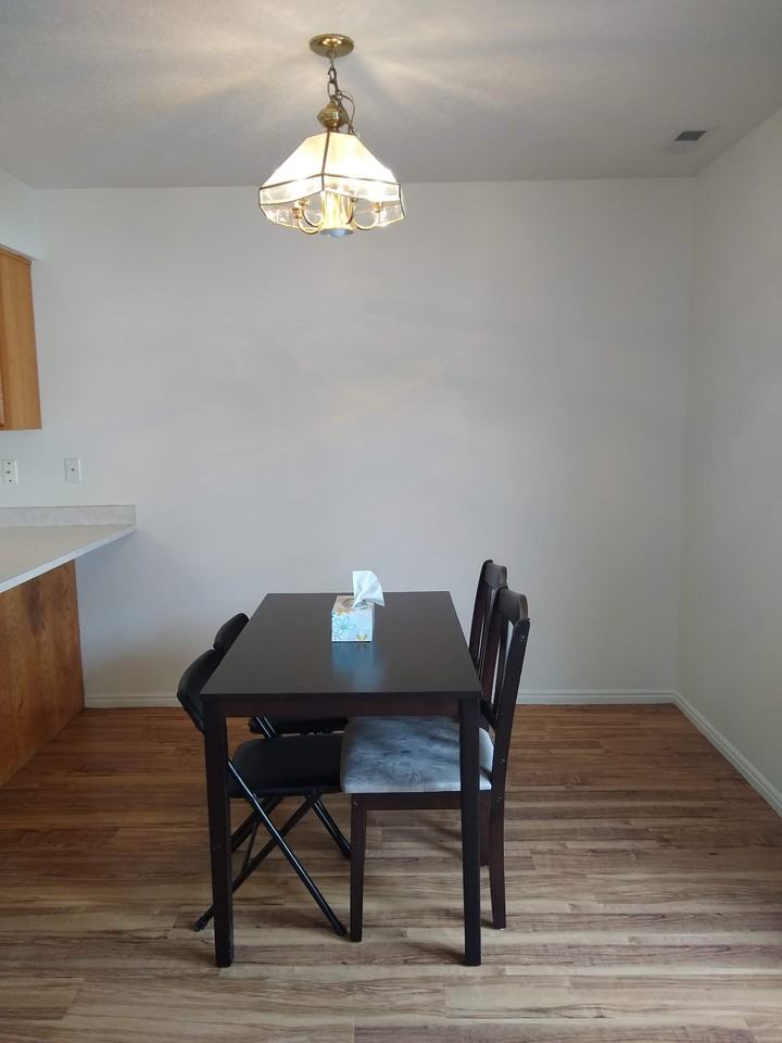 218 Stirling Pl - Photo 5 of 13
