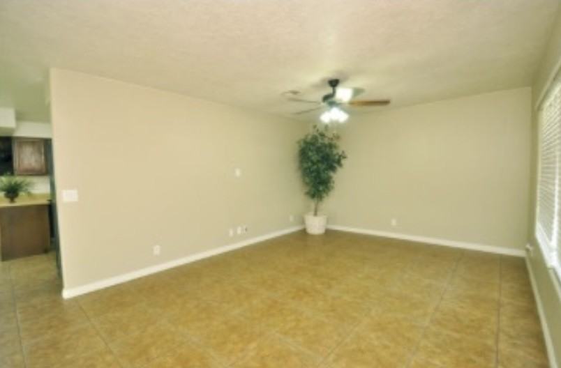 352 Saguaro Dr #NA - Photo 3 of 14