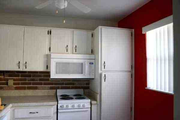 Carrollwood Estates Dr #114 - Photo 3 of 11