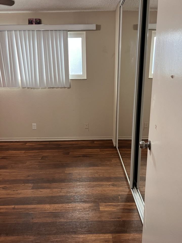 501 Esplanade #330 - Photo 5 of 6