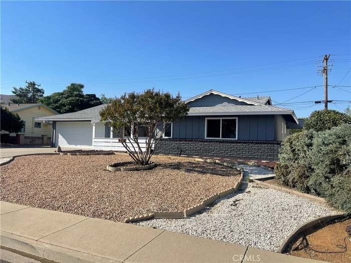 28207 W Worcester Rd #NA - Photo 2 of 17