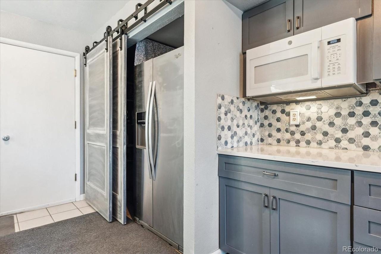 10349 W Fair Ave #B - Photo 3 of 24