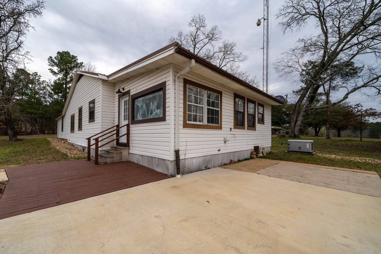 1284 Buchanan Rd #NA - Photo 5 of 36